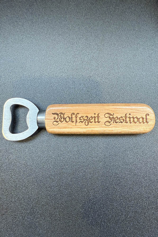 WZ – Flaschenöffner – Holzgravur